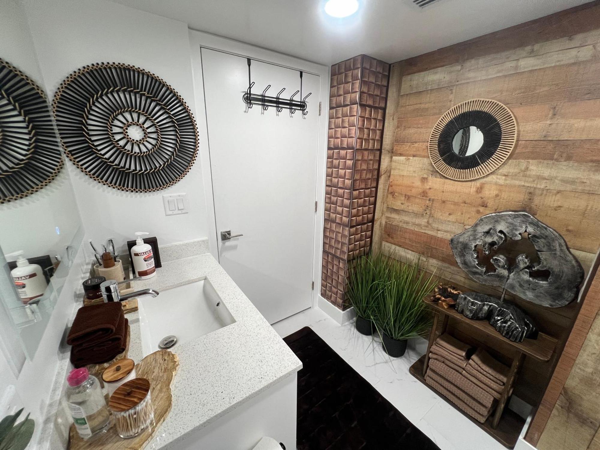 Miami Wood Apart Hotel New 2024 - Private Terrace - Free Garage - Beach 5 Min Hollywood Eksteriør bilde