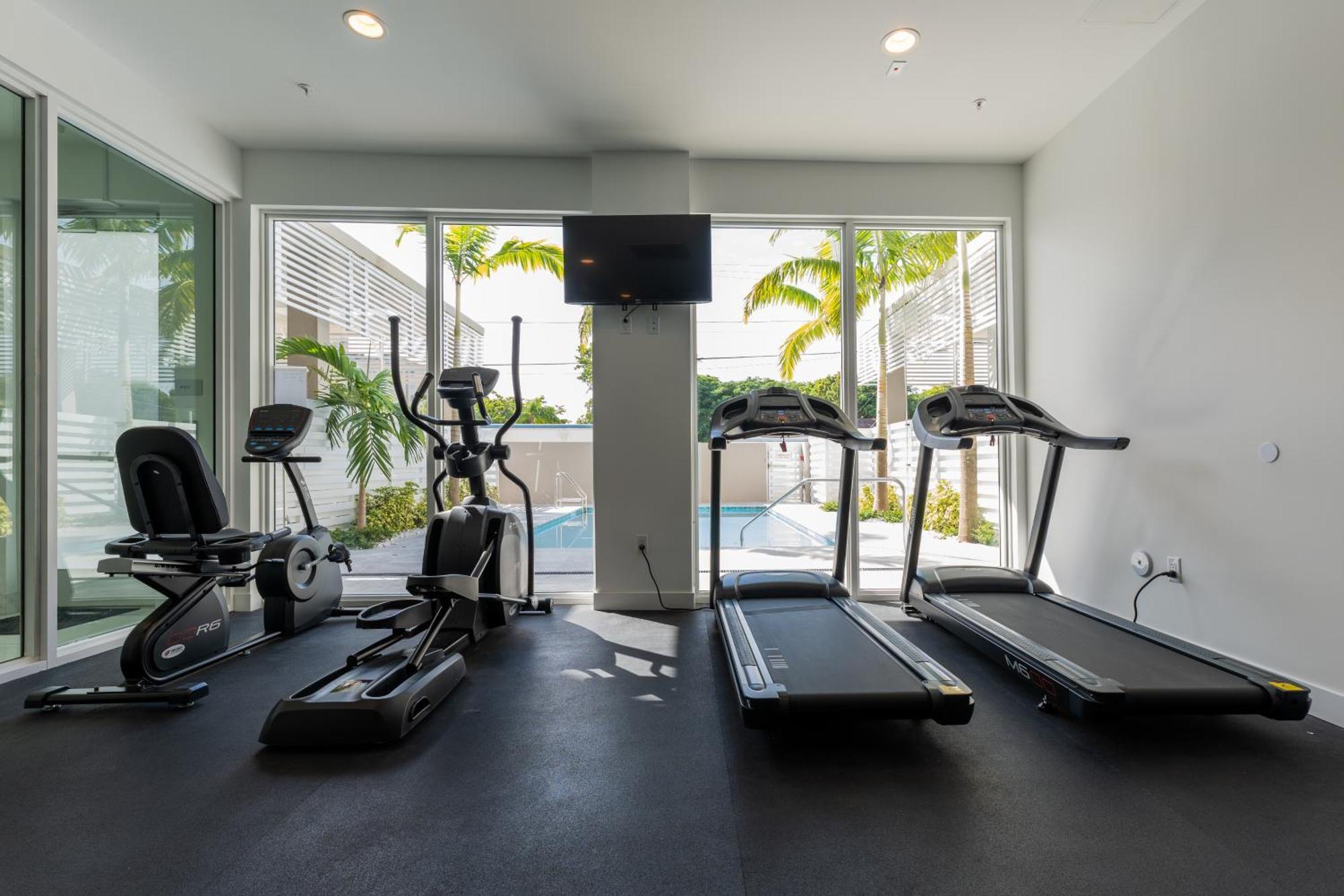 Miami Wood Apart Hotel New 2024 - Private Terrace - Free Garage - Beach 5 Min Hollywood Eksteriør bilde